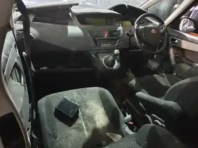 Здавання транспортного засобу citroen c4 grand picasso 9hz року 2008 потужний  Здавання транспортного засобу citroen c4 grand picasso 9hz року 2008 потужний