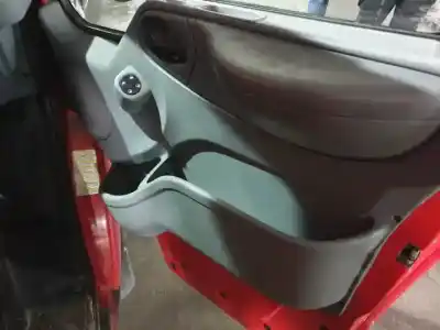 Здавання транспортного засобу ford transit combi (tt9) srfa року 2008 потужний 