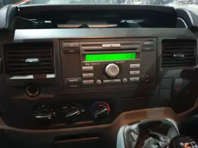 Здавання транспортного засобу ford transit combi (tt9) srfa року 2008 потужний 