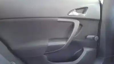 Veículo de Sucata opel insignia berlina a20dth do ano 2008 alimentado 