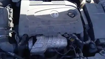 Veículo de Sucata opel insignia berlina a20dth do ano 2008 alimentado 