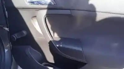 Veículo de Sucata opel insignia berlina a20dth do ano 2008 alimentado 