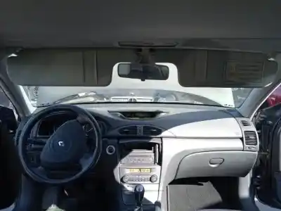 Здавання транспортного засобу renault laguna ii (bg0) f9q750 року 2001 потужний 