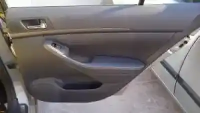 Veículo de Sucata toyota avensis berlina (t25) 1azfse do ano 2003 alimentado 