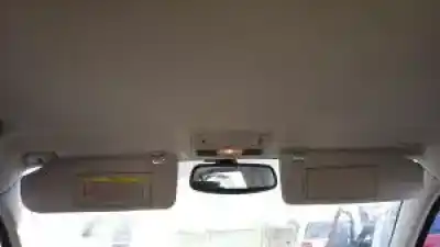 Veículo de Sucata toyota avensis berlina (t25) 1azfse do ano 2003 alimentado 