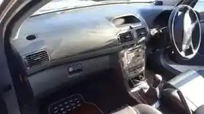 Veículo de Sucata toyota avensis berlina (t25) 1azfse do ano 2003 alimentado 