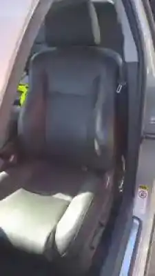 Veículo de Sucata toyota avensis berlina (t25) 1azfse do ano 2003 alimentado 