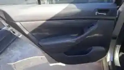 Veículo de Sucata toyota avensis berlina (t25) 1azfse do ano 2003 alimentado 