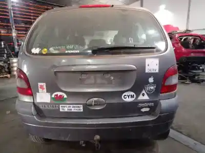 Scrapping Vehicle renault scenic (ja..) f9q744 of the year 2001 powered 