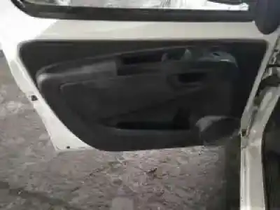 Veicolo di demolizione citroen nemo (vu) 8hs dell'anno 2008 alimentato 