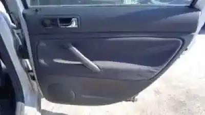 Veículo de Sucata volkswagen passat berlina (3b3) avb do ano 2003 alimentado 