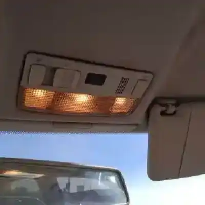 Veículo de Sucata volkswagen passat berlina (3b3) avb do ano 2003 alimentado 