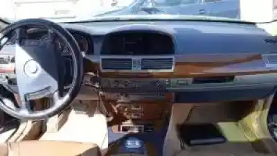 Veículo de Sucata bmw serie 7 (e65/e66) n57d30b do ano 2002 alimentado 