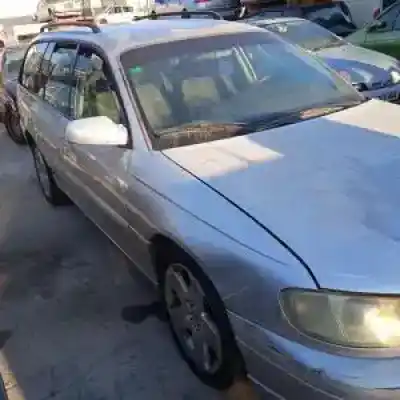 Sloopvoertuig opel omega 2.5 d -x25dt van het jaar 1994 aangedreven 