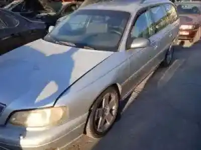 Sloopvoertuig opel omega 2.5 d -x25dt van het jaar 1994 aangedreven 
