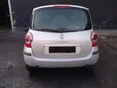 Veicolo di demolizione renault grand modus k9k766 dell'anno 2006 alimentato 