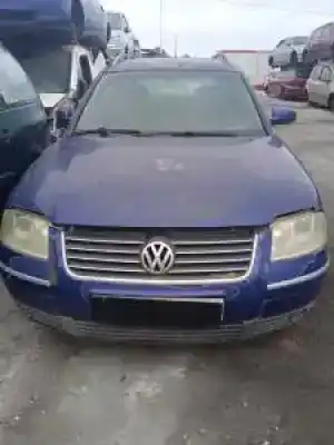 Vehicul casat VOLKSWAGEN PASSAT VARIANT (3B6) AVF al anului 2003 alimentat 