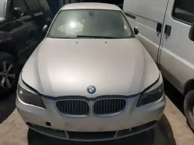 Scrapping Vehicle BMW 5 (E60) 520 I of the year 2004 powered 