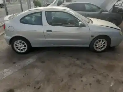 Veículo de Sucata renault megane i fase 2 coupe (da...) k4j750 do ano 2000 alimentado 