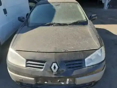 Scrapping Vehicle RENAULT MEGANE II COUPE K4M760 of the year 2003 powered 