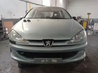 Veículo de Sucata peugeot                                            206 berlina                                                                                                                                                                                                                                                xs                                                                                                                                                                                                                                                         do ano 2005 alimentado nfu