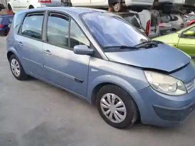 Scrapping Vehicle renault scénic ii (jm0/1_) 2.0 (jm05, jm0u, jm1n, jm1u, jm2v) of the year 2006 powered 