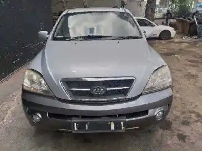Scrapping Vehicle kia sorento (bl) d4cb of the year 2002 powered 
