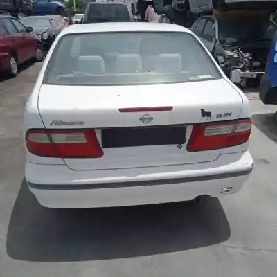 Sloopvoertuig nissan almera (n15) ga16de van het jaar 1995 aangedreven 