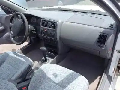 Sloopvoertuig nissan almera (n15) ga16de van het jaar 1995 aangedreven 