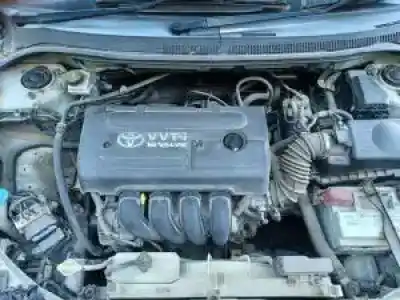 Veículo de Sucata toyota avensis berlina (t25) 1zzfe do ano 2003 alimentado 