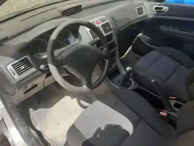 Veículo de Sucata peugeot 307 break / sw (s1) rhy(dw10td) do ano 2002 alimentado 
