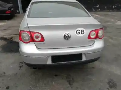 Veicolo di demolizione volkswagen passat berlina (3c2) cba dell'anno 2005 alimentato 