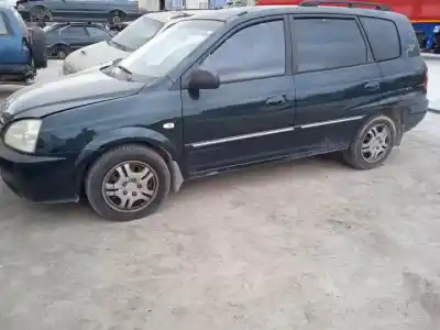 Veicolo di demolizione kia carens (fj) d4ea dell'anno 2002 alimentato 