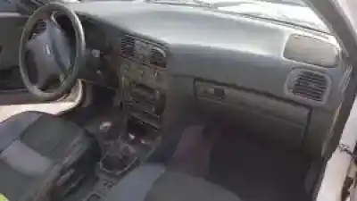 Véhicule à la ferraille volvo s40 berlina b4184s de l'année 1995 alimenté 