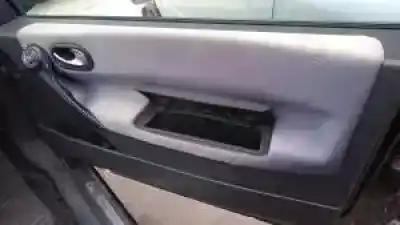 Veículo de Sucata renault megane ii berlina 5p k9k722 do ano 2002 alimentado 