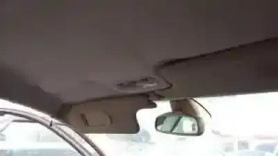 Veículo de Sucata renault megane ii berlina 5p k9k722 do ano 2002 alimentado 