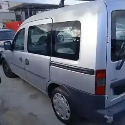 Scrapping Vehicle opel combo z13dt of the year 2004 powered 