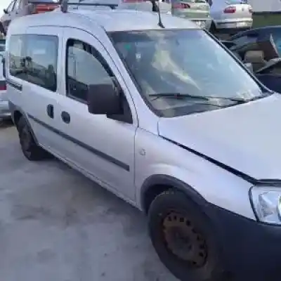 Scrapping Vehicle opel combo z13dt of the year 2004 powered 