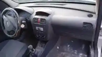 Scrapping Vehicle opel combo z13dt of the year 2004 powered 