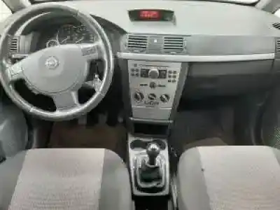 Veículo de Sucata opel meriva d-z17dth do ano 2003 alimentado 