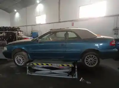 Здавання транспортного засобу volvo c70 cabriolet b5244t року 1999 потужний 