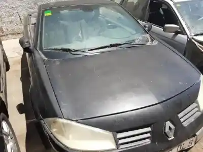 Здавання транспортного засобу renault megane ii coupe f9q800 року 2003 потужний 