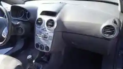 Veículo de Sucata opel corsa d d-z13dtj do ano 2006 alimentado 