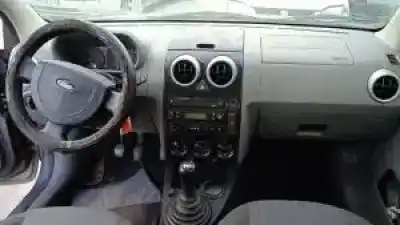 Veículo de Sucata ford fusion (cbk) fxja do ano 2002 alimentado 