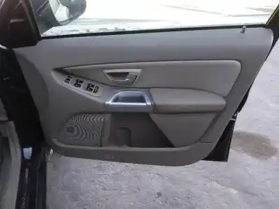 Sloopvoertuig volvo xc90 i (275) 2.5 t awd van het jaar 2004 aangedreven 