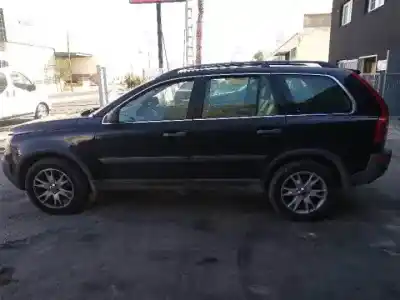 Sloopvoertuig volvo xc90 i (275) 2.5 t awd van het jaar 2004 aangedreven 