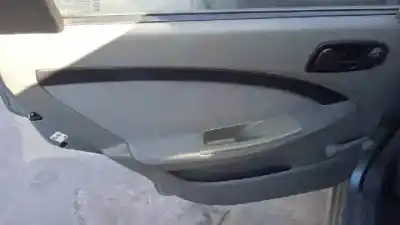 Sloopvoertuig chevrolet lacetti f14d3-g van het jaar 2004 aangedreven 