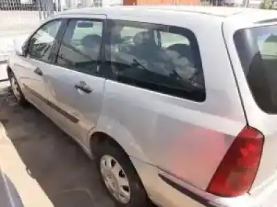 Veículo de Sucata ford focus turnier (cak) c9dc do ano 1998 alimentado 