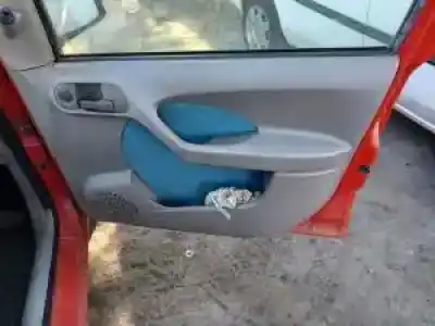 Veicolo di demolizione fiat ii panda (169) 188a4000 dell'anno 2009 alimentato 