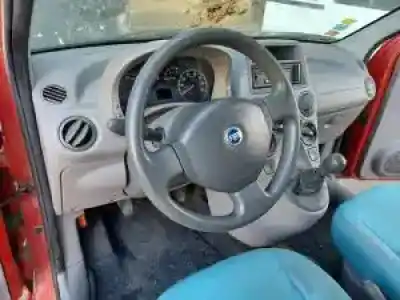 Veicolo di demolizione fiat ii panda (169) 188a4000 dell'anno 2009 alimentato 